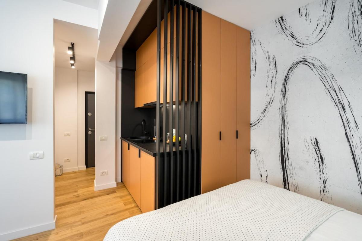 Sunny - Charming Balcony - Romana Square * Bucureşti