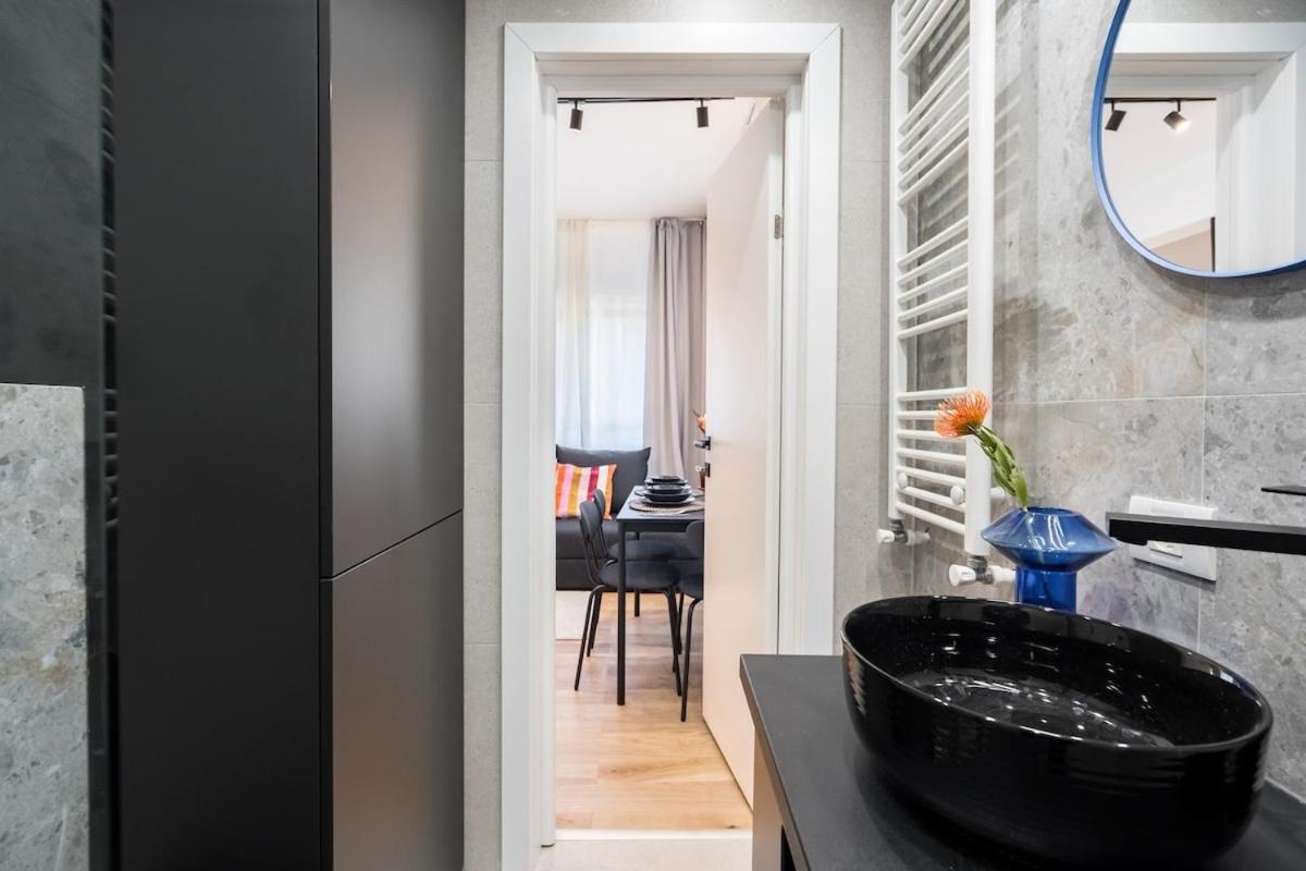 Apartament Sunny - Charming Balcony - Romana Square